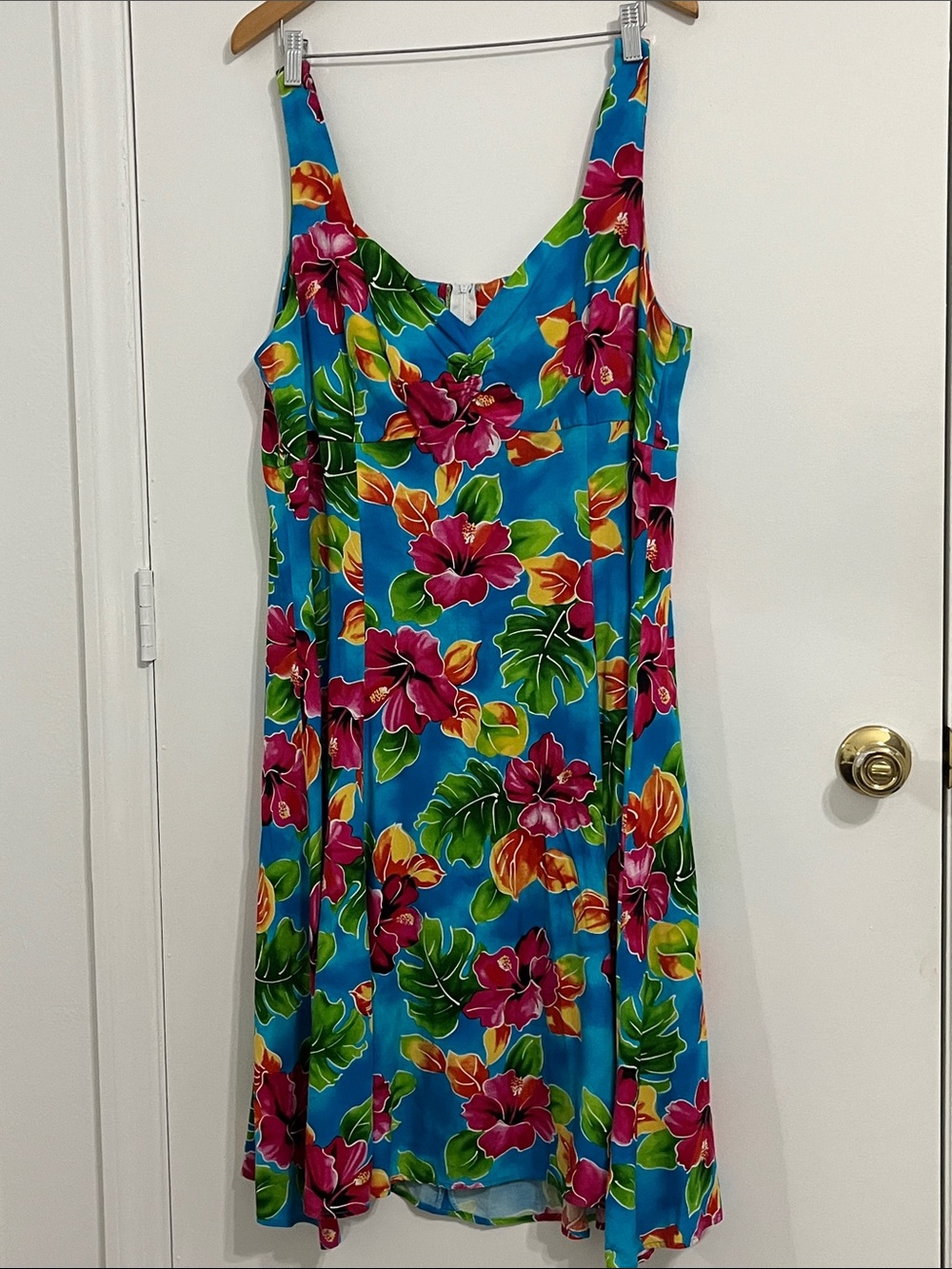 Two Palms Hawaii Blue Tropical Floral Sundress - Vibrant Beach Dress